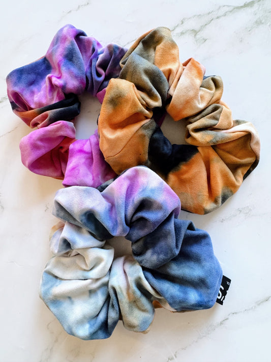 Midnight Tie-Dye Scrunchie  image 0