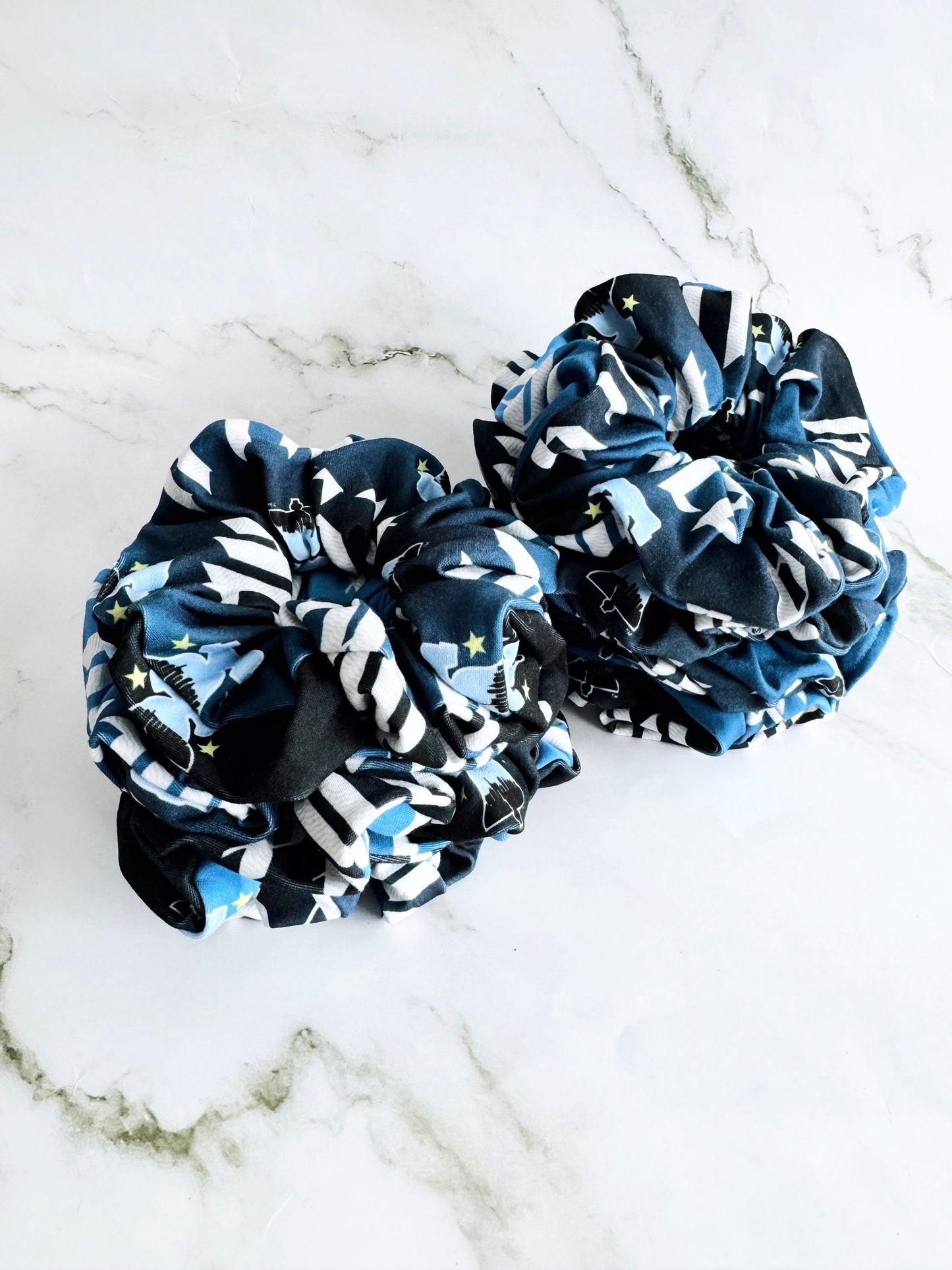 City Connect Scrunchie  image 1